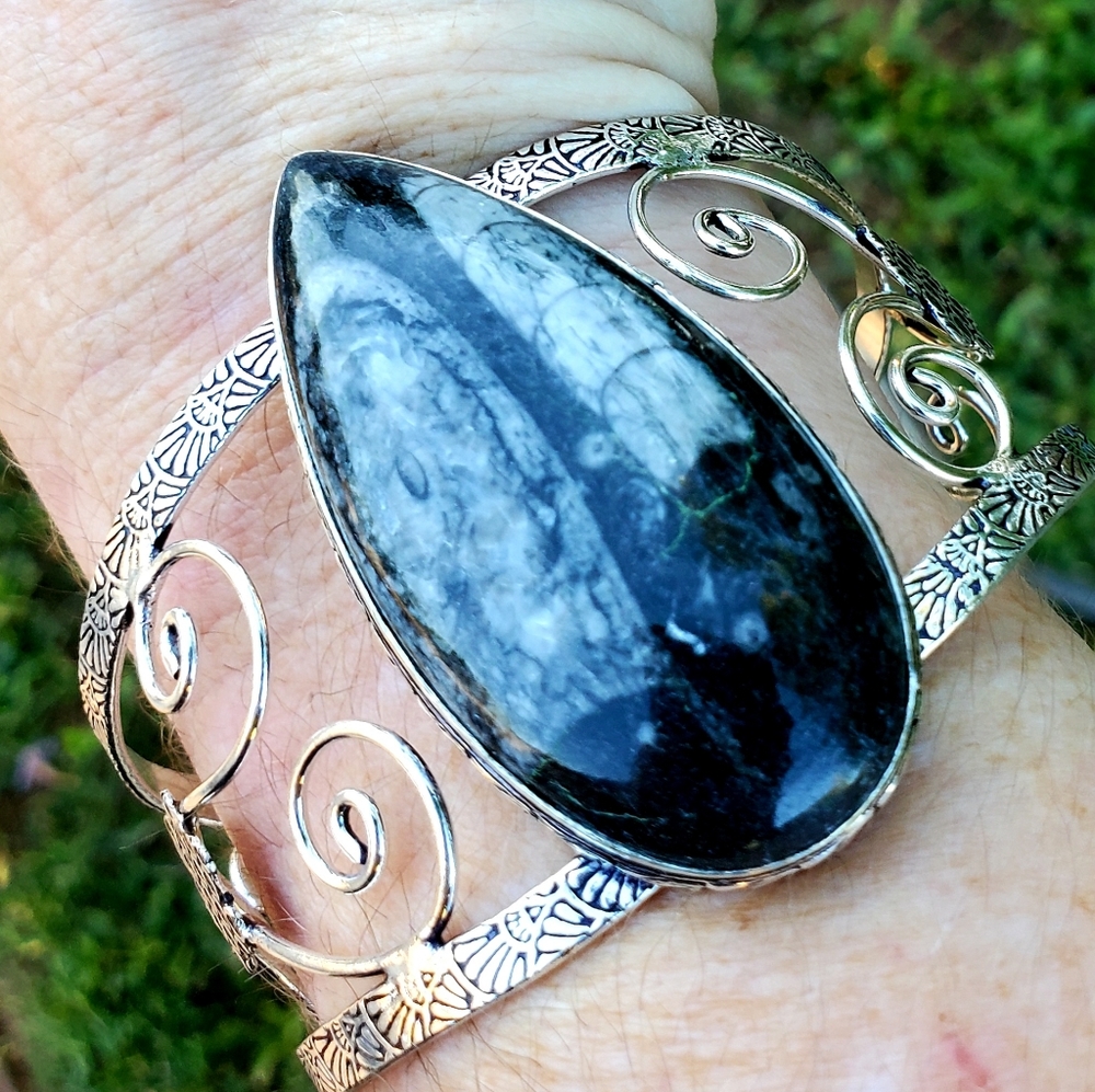 New Fossilized Orthoceras 925 Silver Cuff Bracelet.
